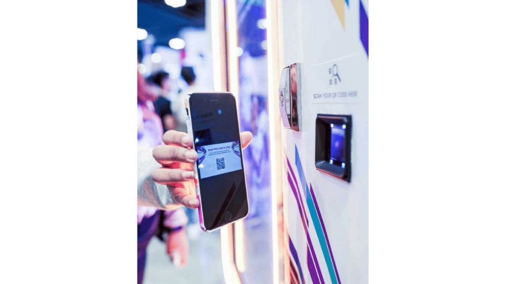 Why Cashless Vending Machines Matter in Malaysian Offices