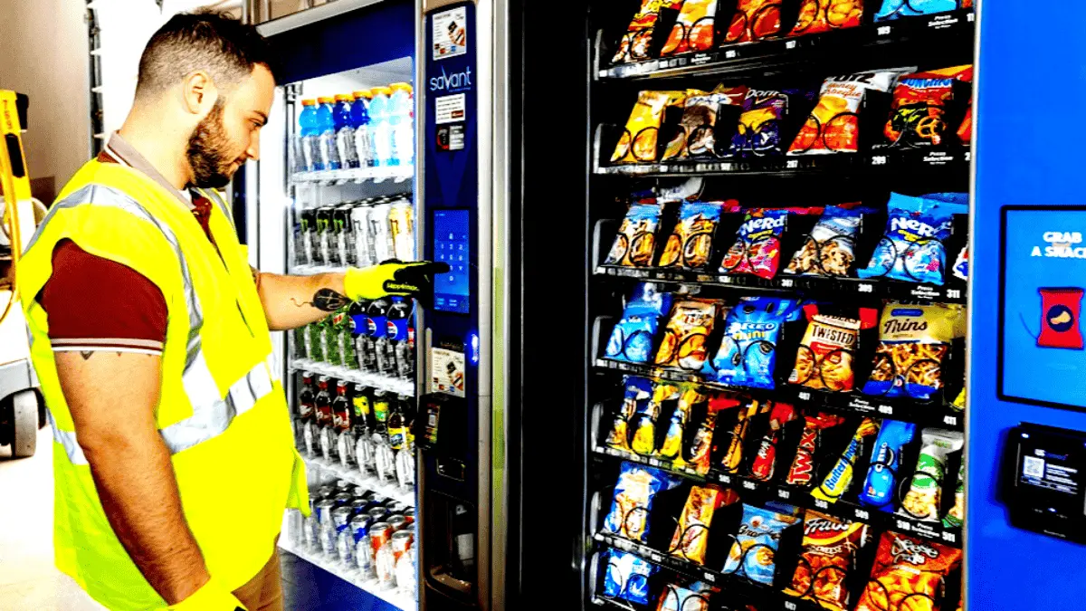 Vending machines supporting shift workers